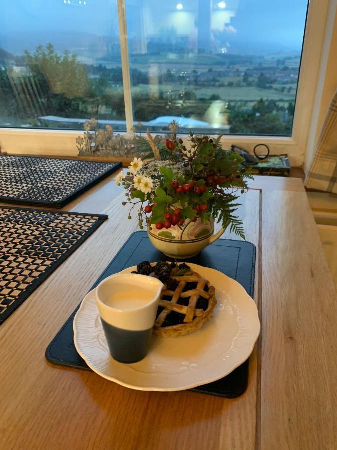 Hilltop Cottage Thropton Buitenkant foto