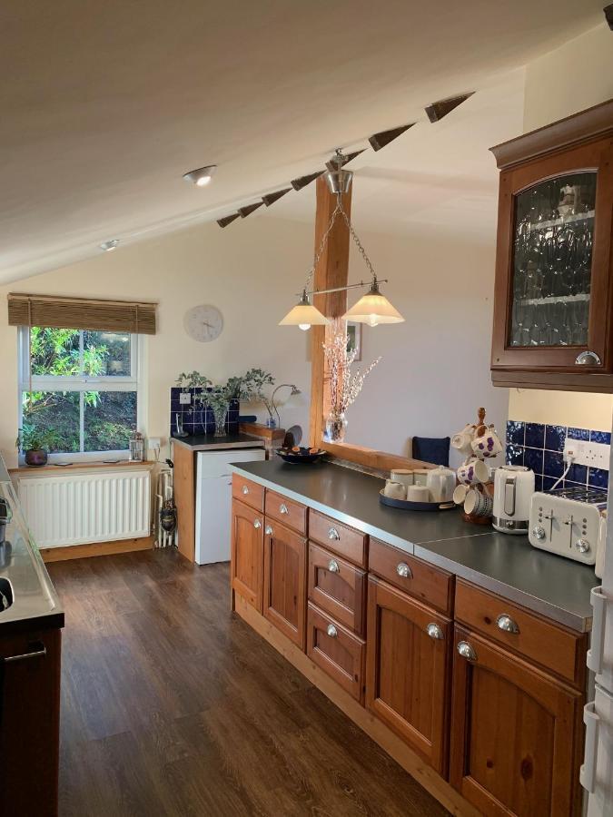 Hilltop Cottage Thropton Buitenkant foto